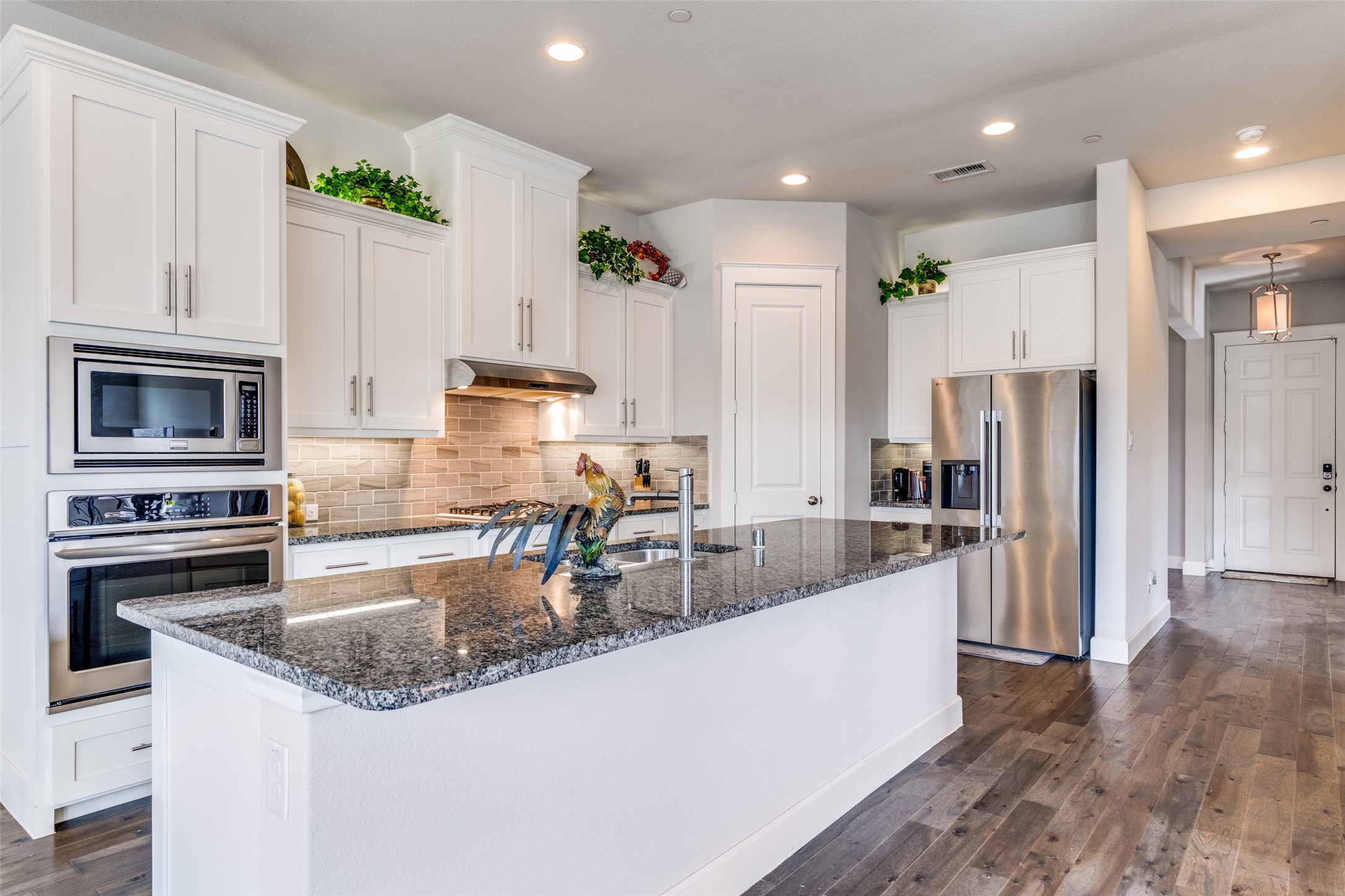 1036 Gardenia Street Carrollton TX 75007