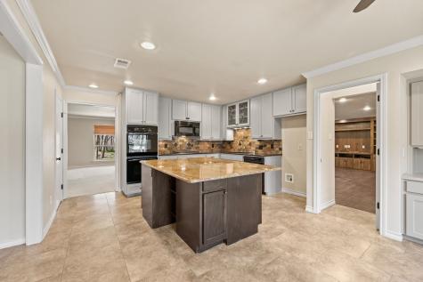 2800 Idlecreek Drive Dalworthington Gardens TX 76016