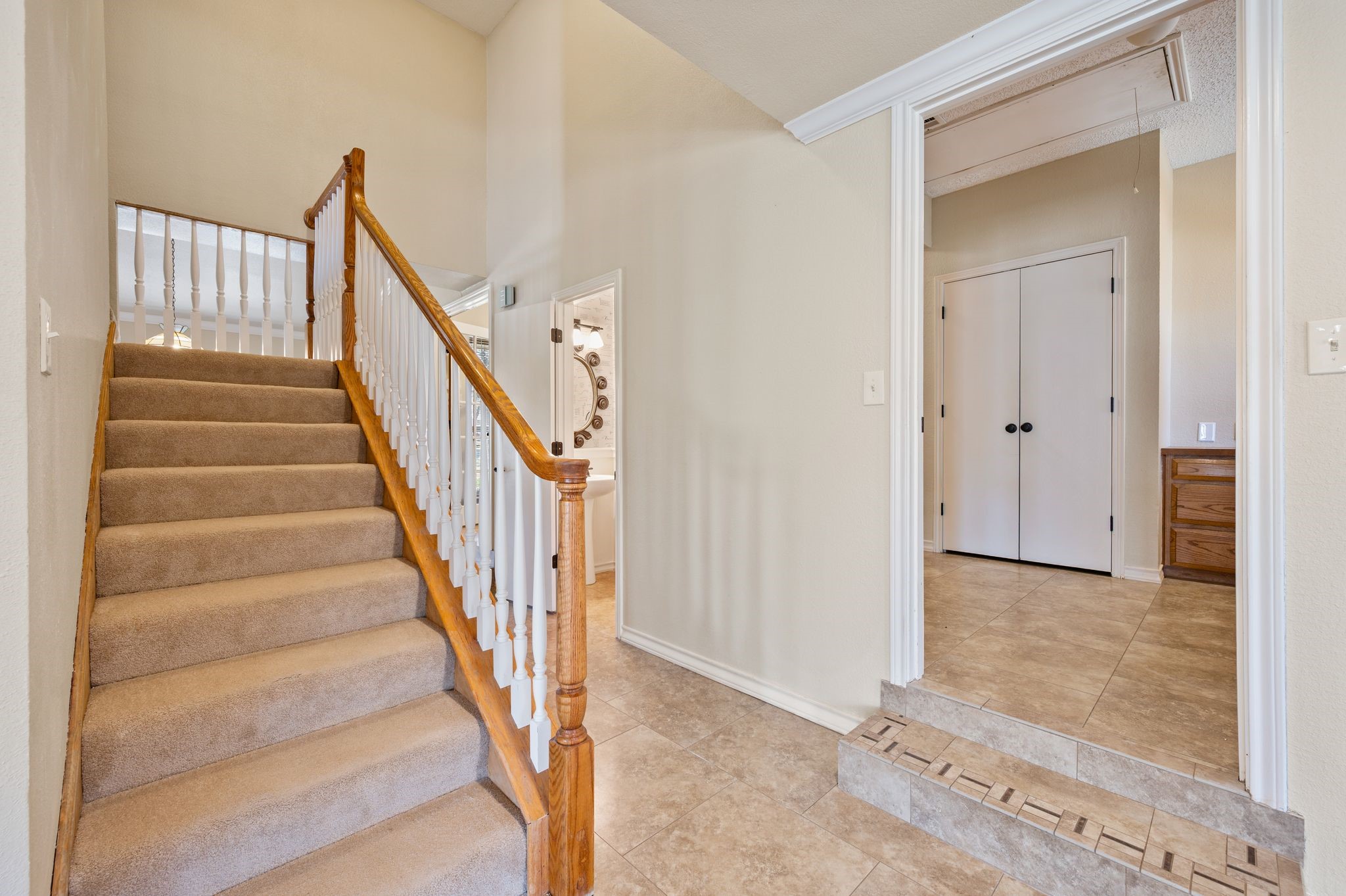 2800 Idlecreek Drive Dalworthington Gardens TX 76016