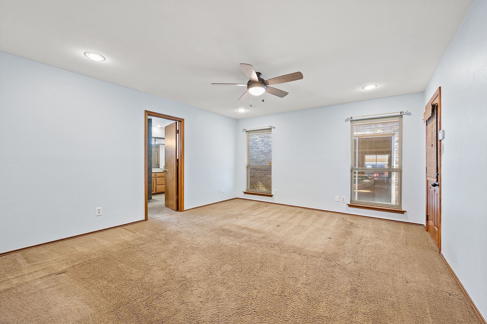 2800 Idlecreek Drive Dalworthington Gardens TX 76016