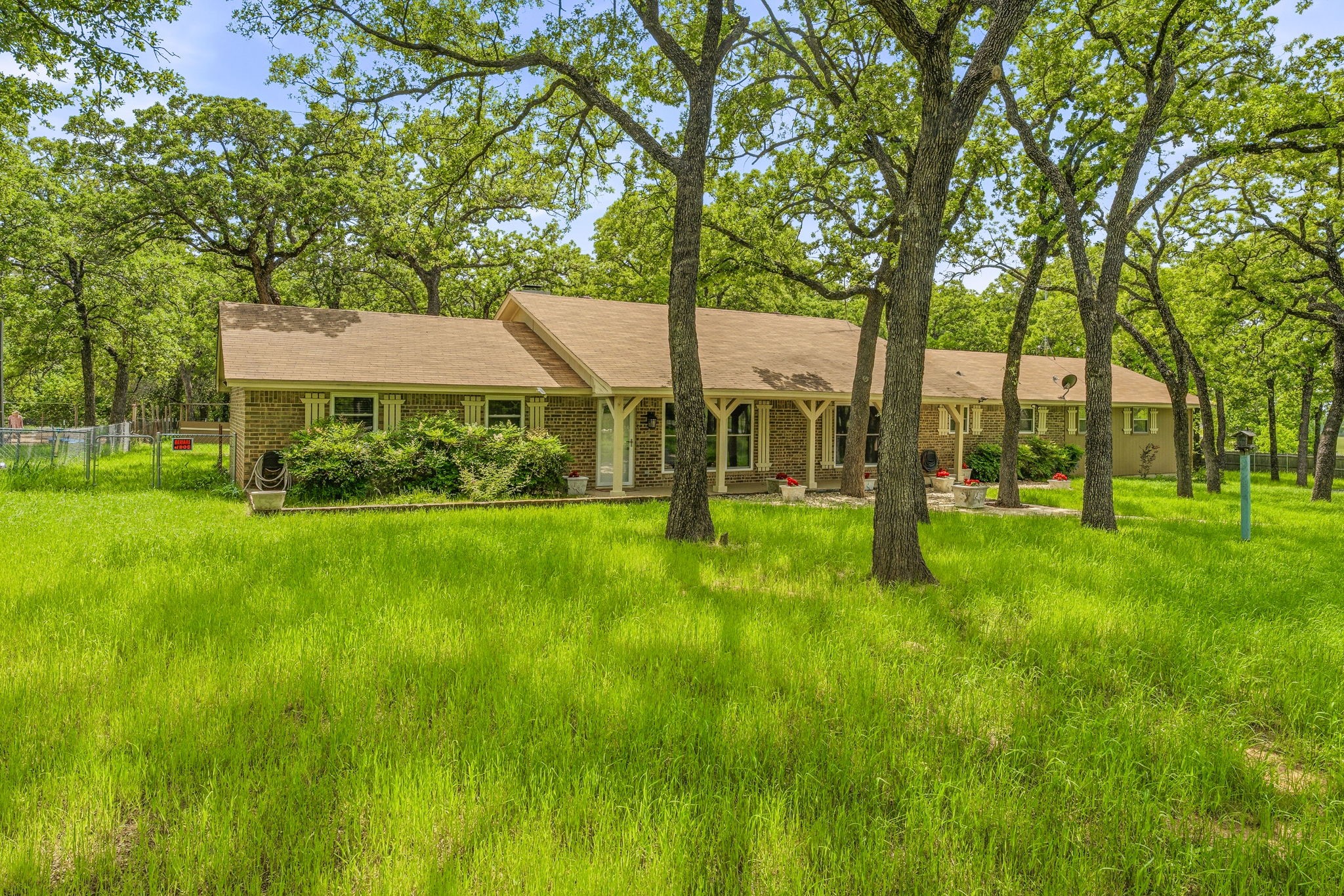 102 Shady Oak Drive Weatherford TX 76087