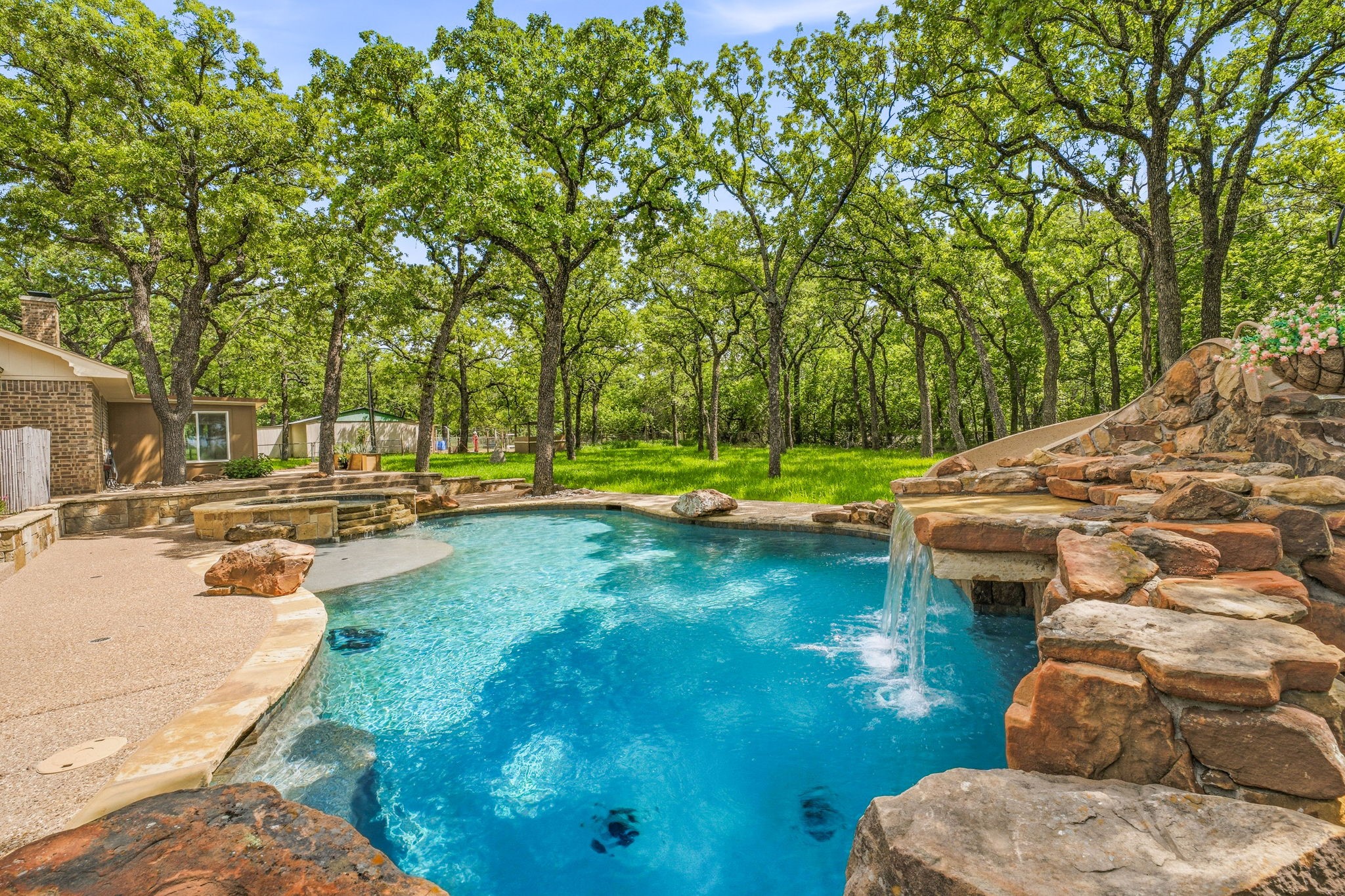 102 Shady Oak Drive Weatherford TX 76087