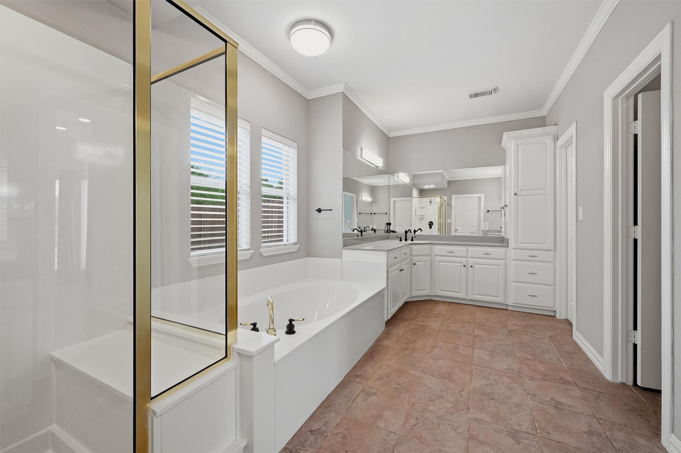 3111 Briarcliff Circle Gainesville TX 76240