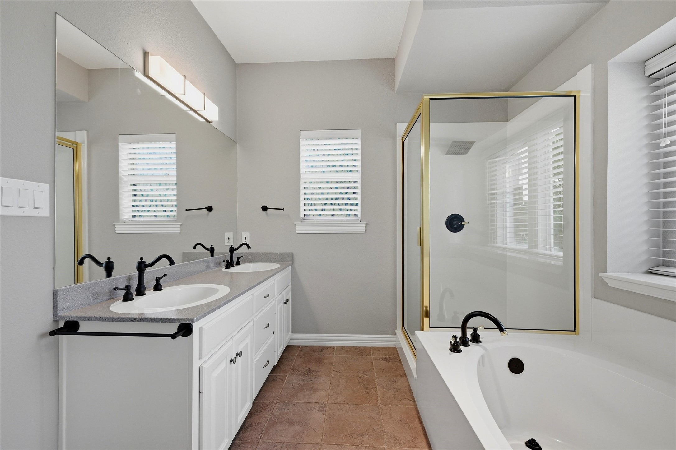 3111 Briarcliff Circle Gainesville TX 76240