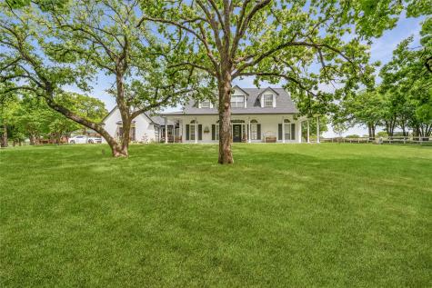 192 County Road 3133 Decatur TX 76234