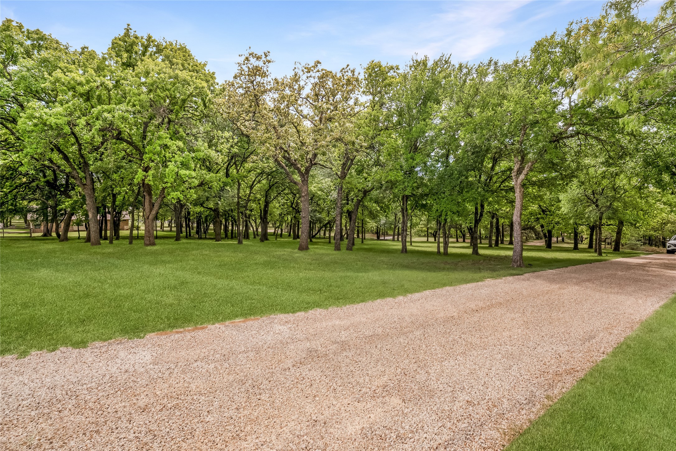192 County Road 3133 Decatur TX 76234