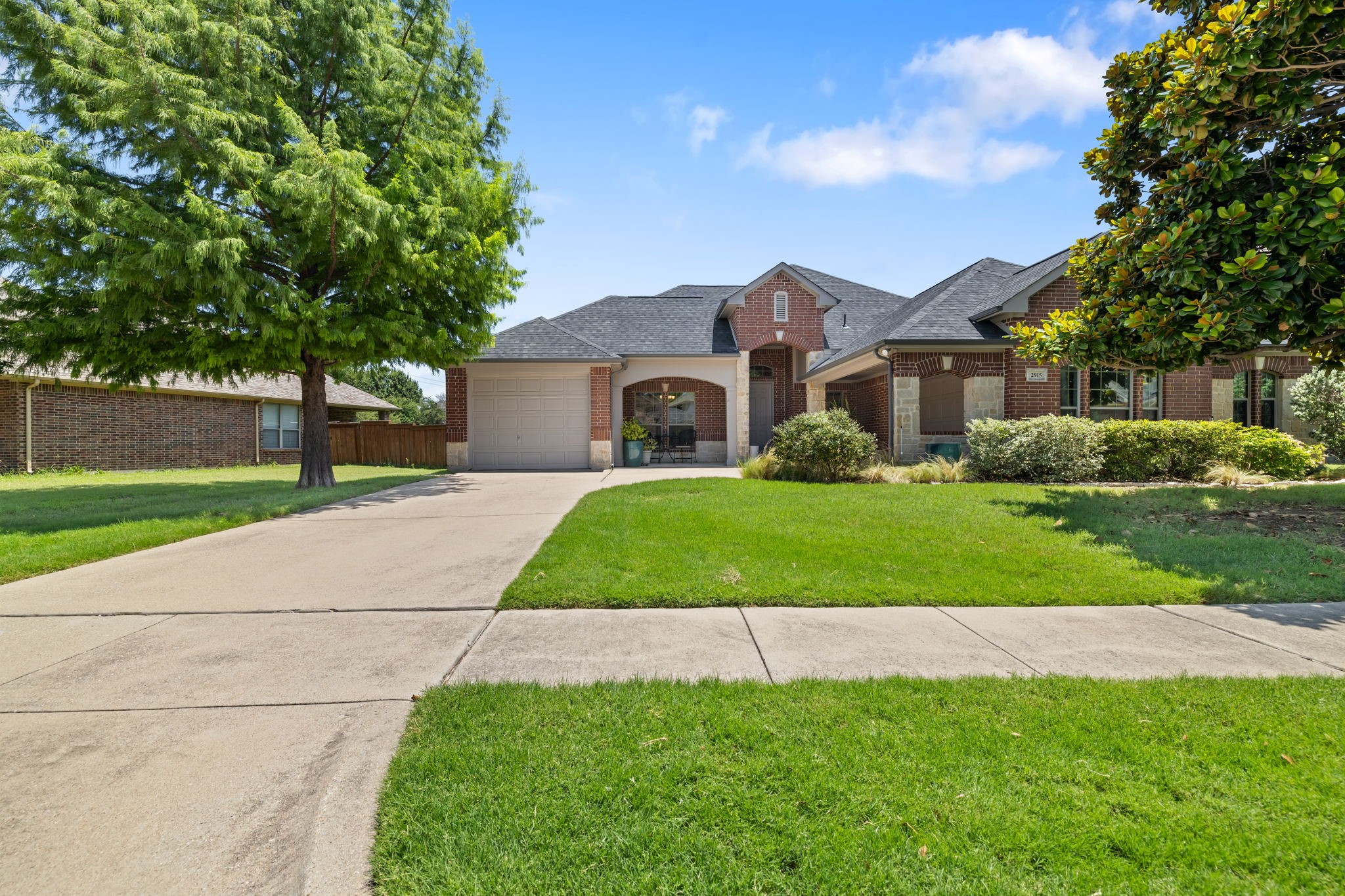 2915 Velero Grand Prairie TX 75054