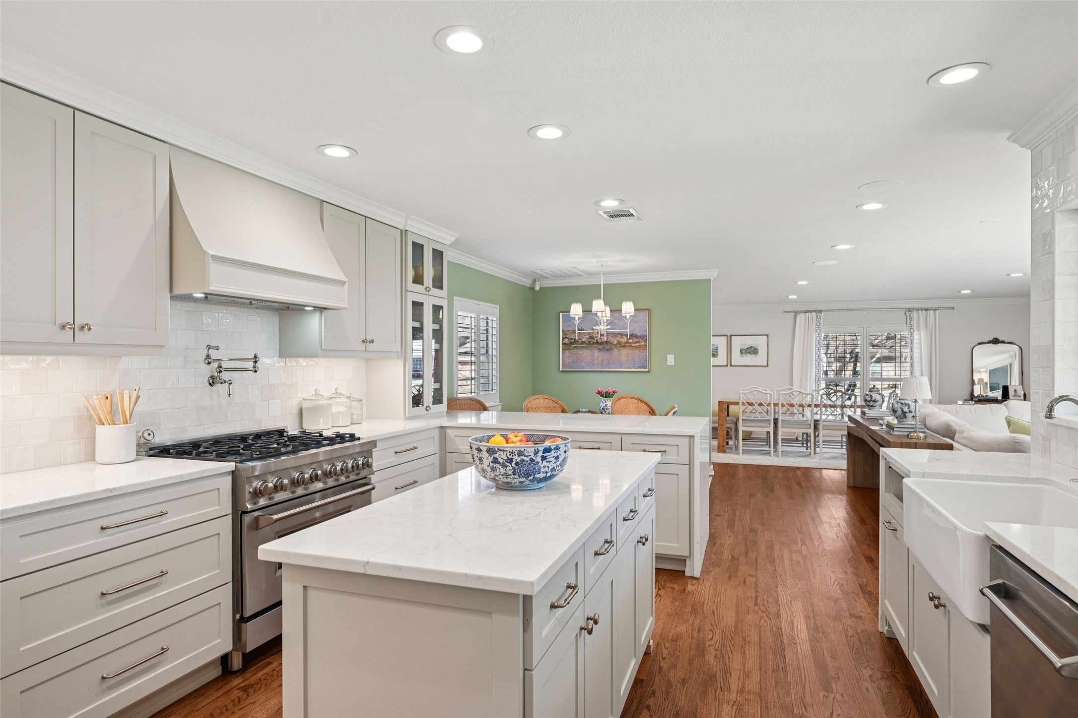 10250 Timber Trail Drive Dallas TX 75229
