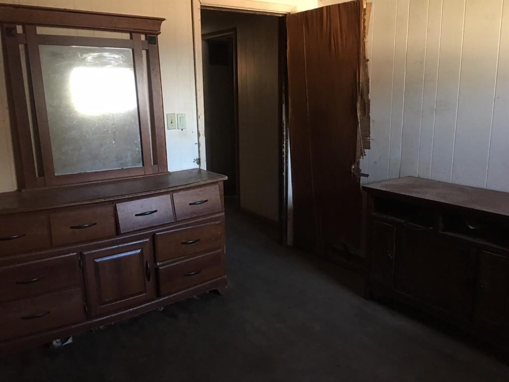 705 W 6th Street Coleman TX 76834