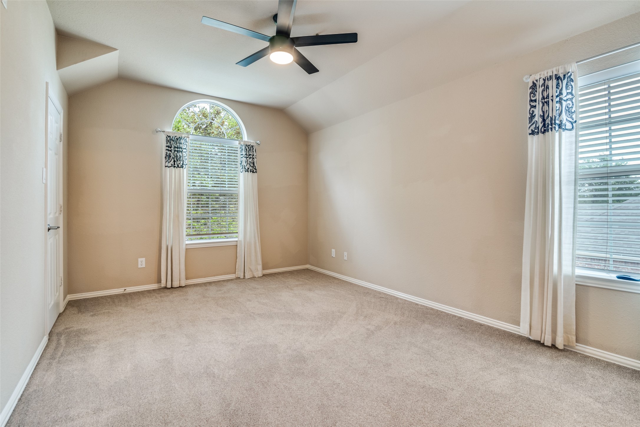 1318 Coastal Drive Garland TX 75043