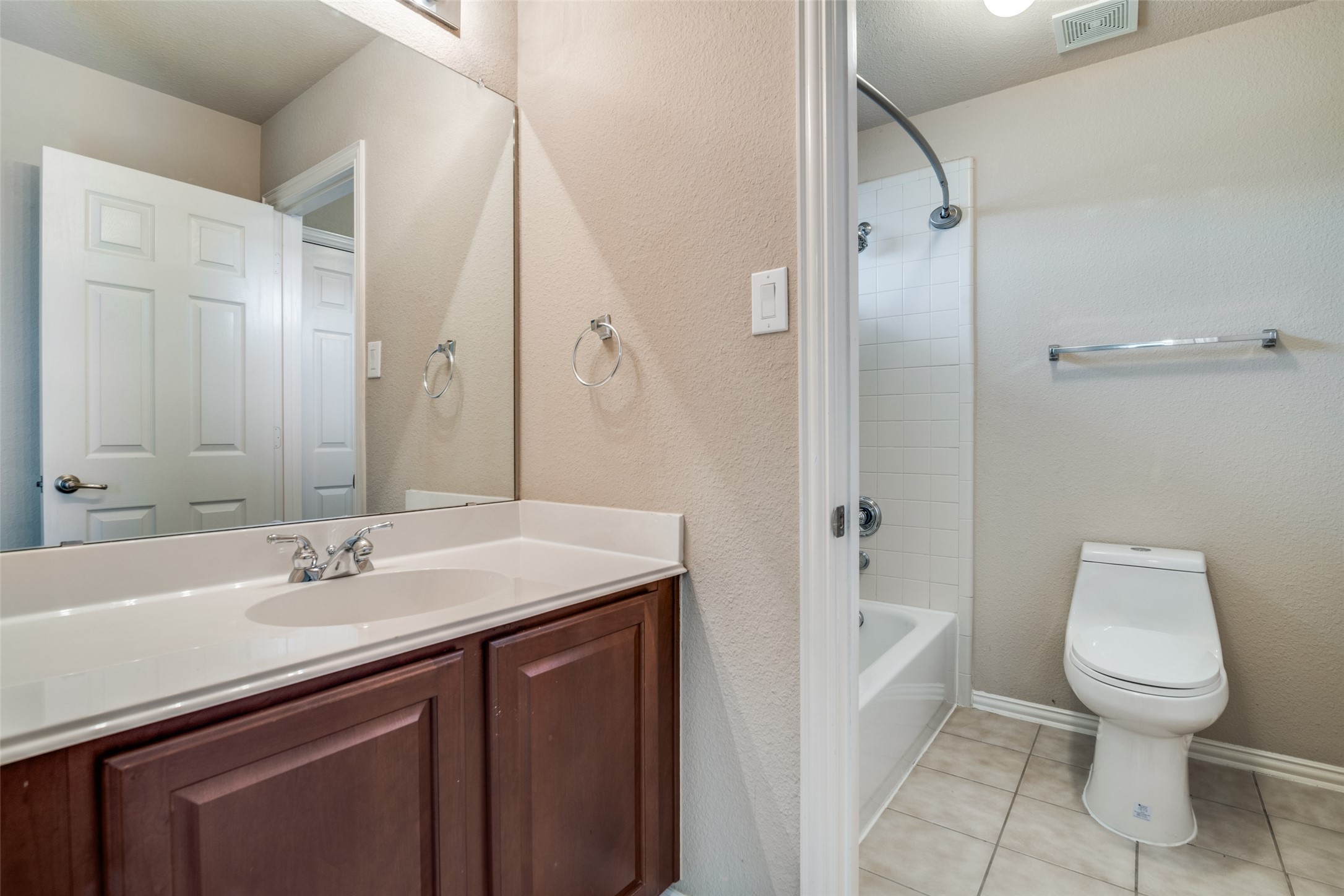 1318 Coastal Drive Garland TX 75043
