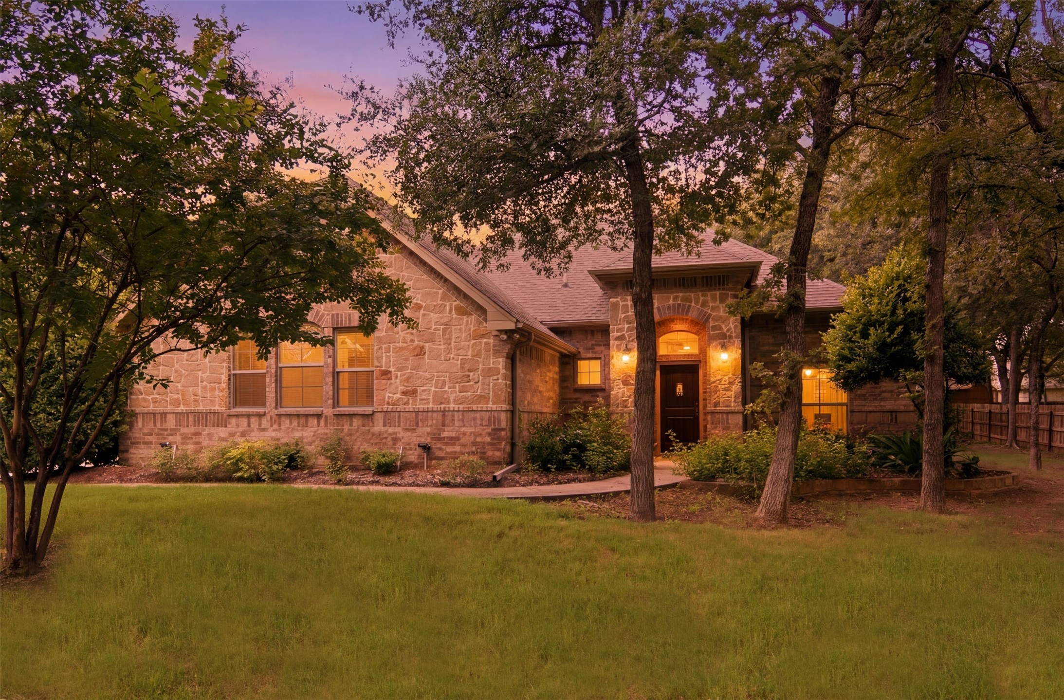 106 Elm Crest Court Weatherford TX 76087