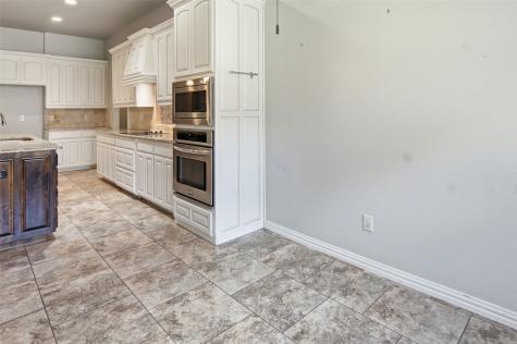 106 Elm Crest Court Weatherford TX 76087