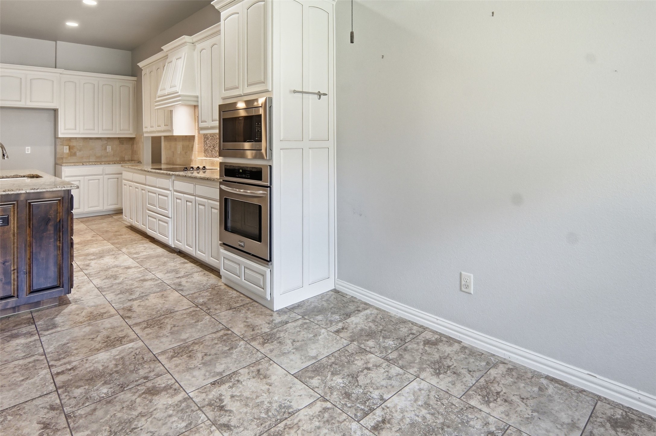106 Elm Crest Court Weatherford TX 76087