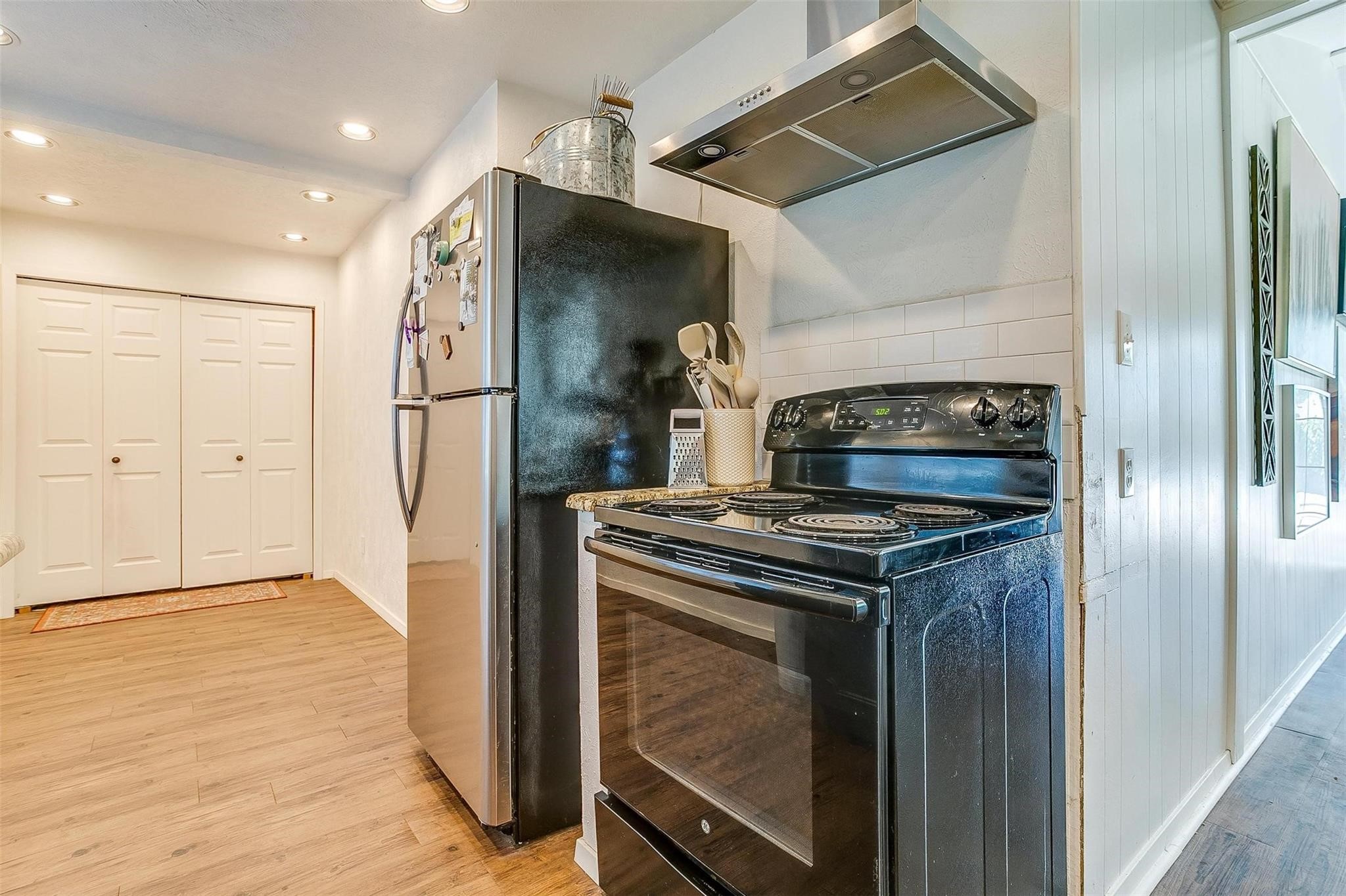 2212 Ridge Lane Grapevine TX 76051