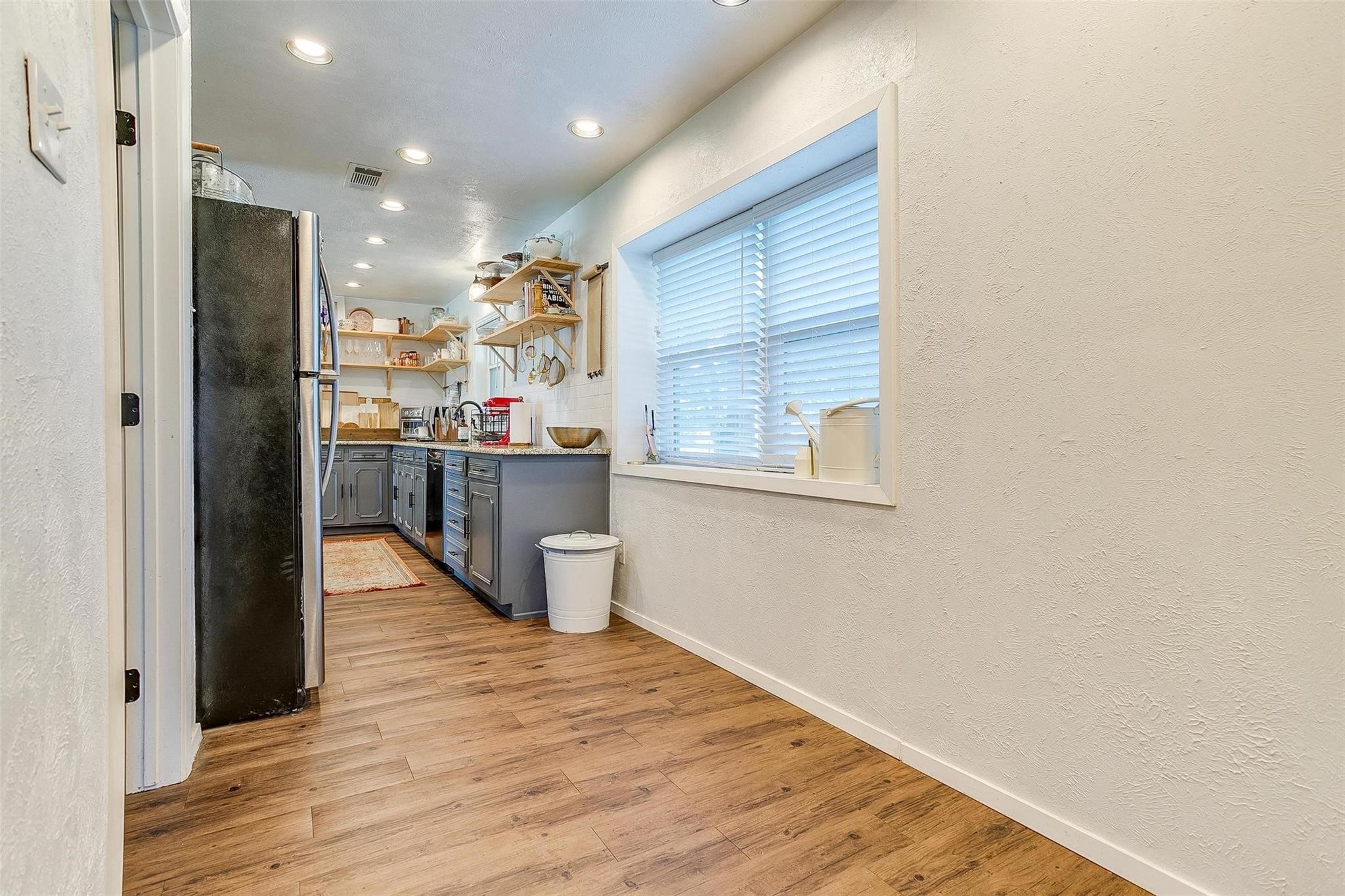 2212 Ridge Lane Grapevine TX 76051