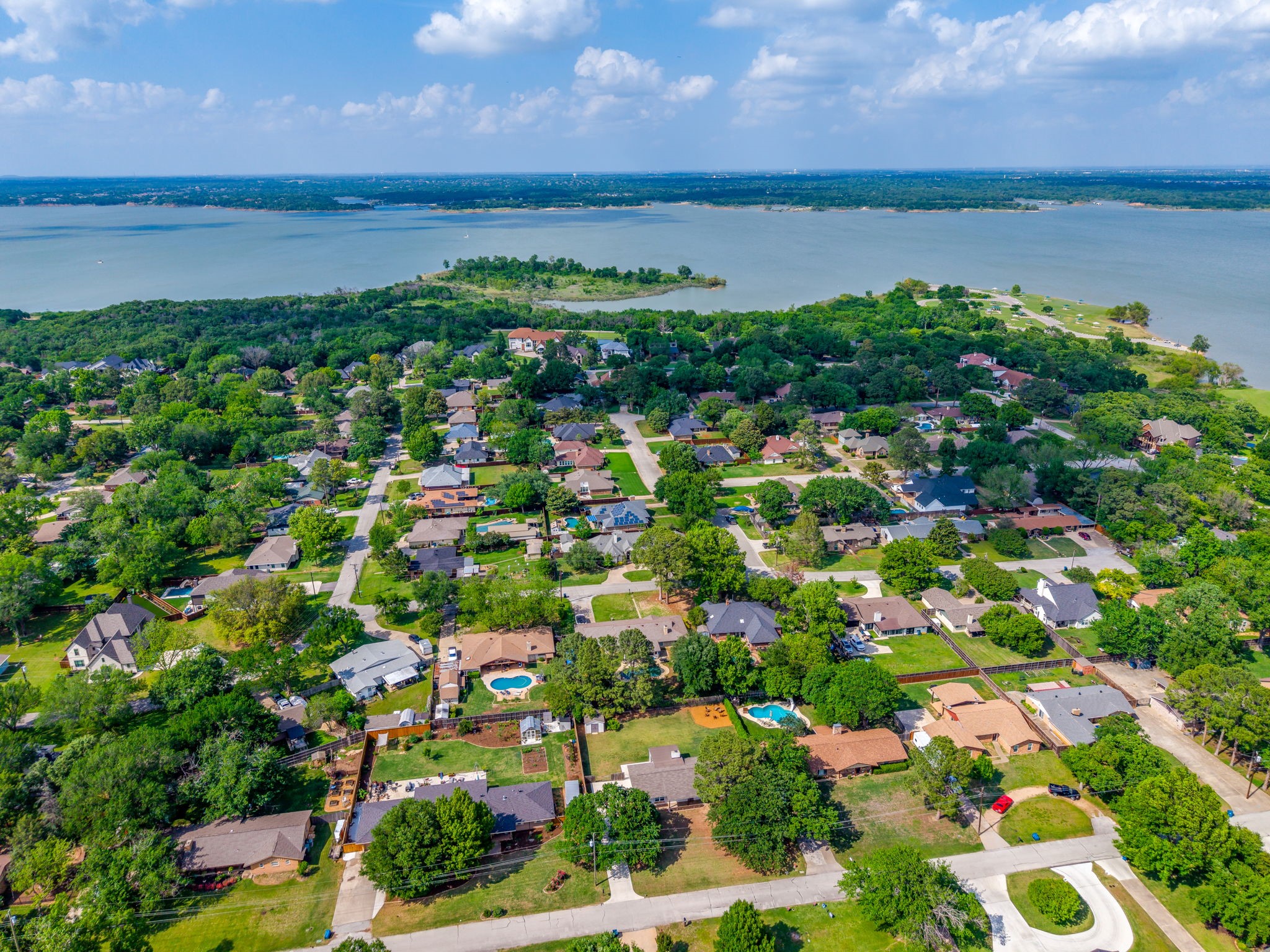 2212 Ridge Lane Grapevine TX 76051