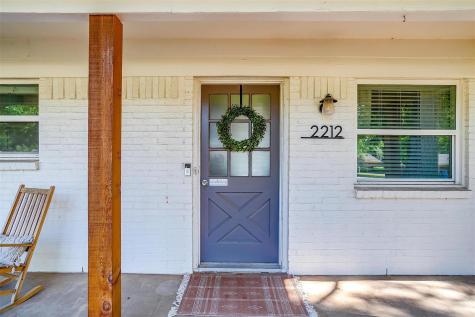 2212 Ridge Lane Grapevine TX 76051