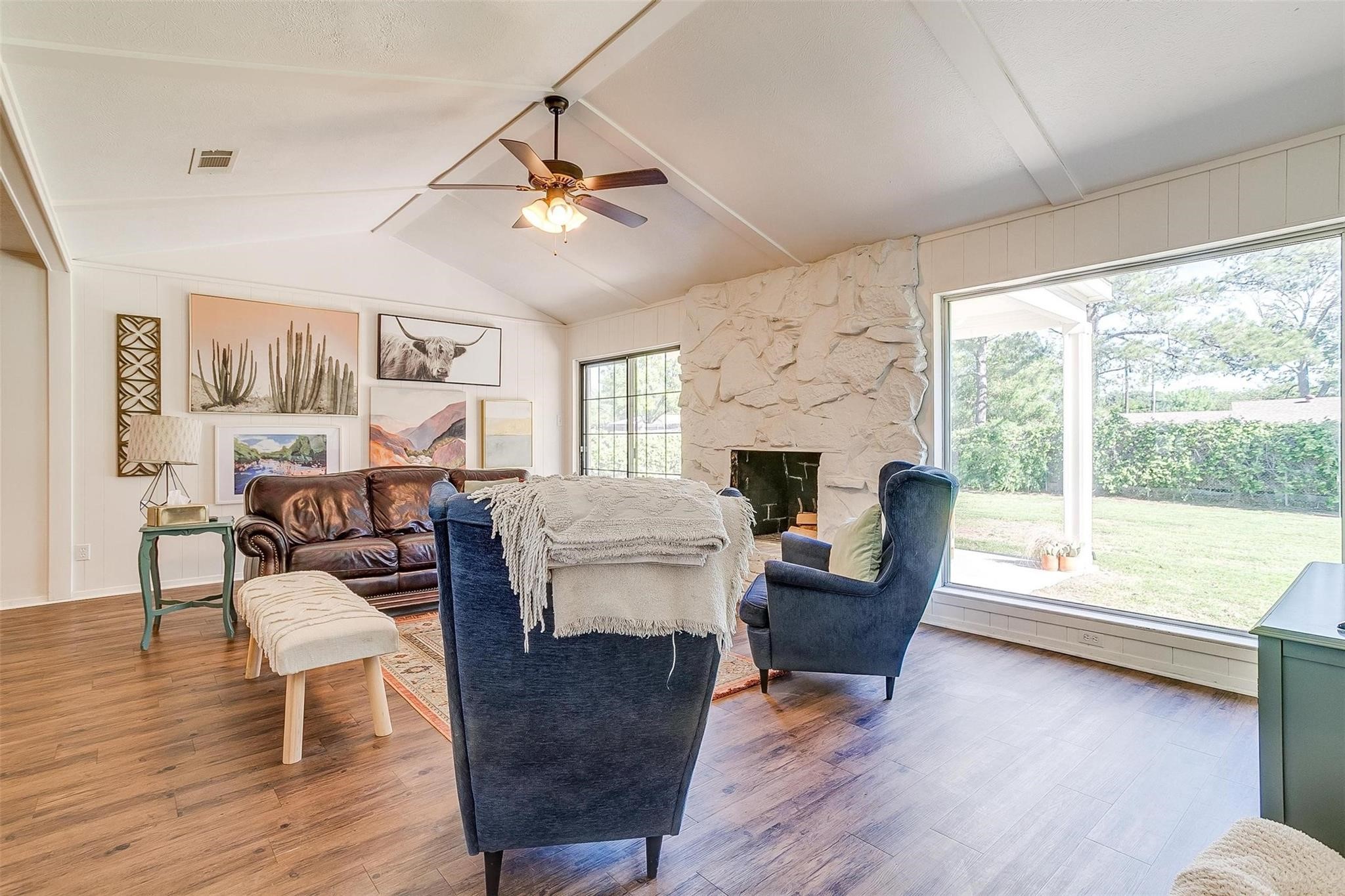 2212 Ridge Lane Grapevine TX 76051
