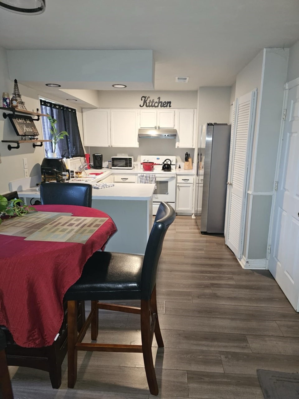 317 Boulder Court Burleson TX 76028