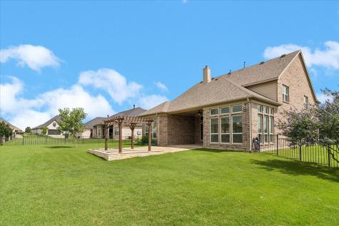 1905 Running Deer Lane Gunter TX 75058