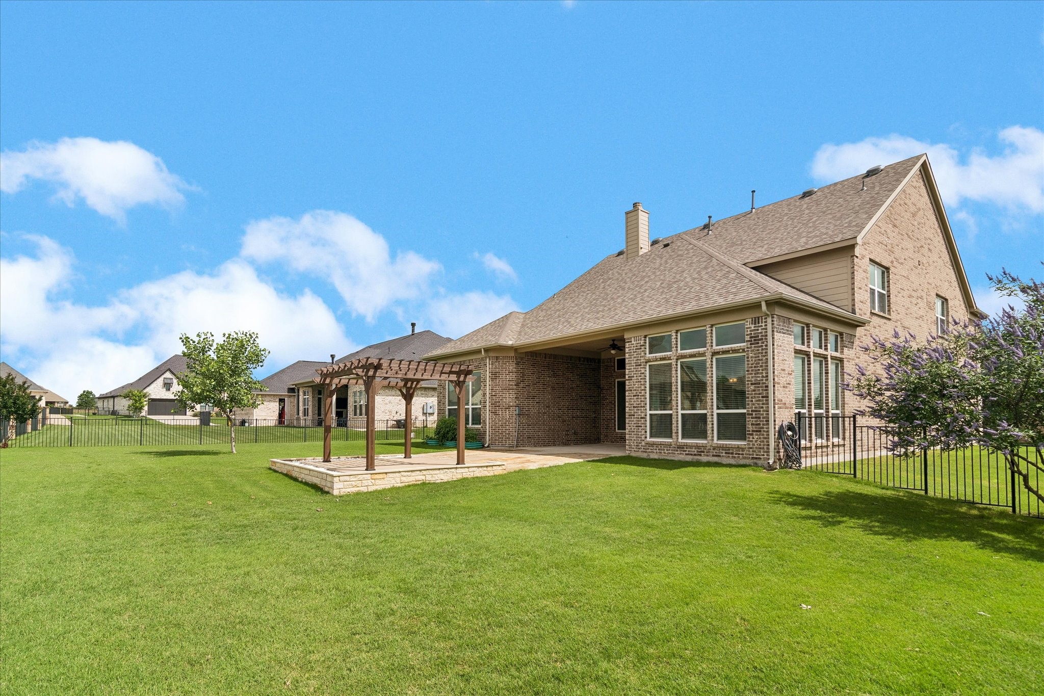 1905 Running Deer Lane Gunter TX 75058