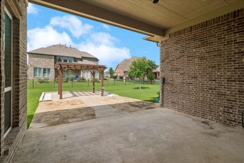 1905 Running Deer Lane Gunter TX 75058