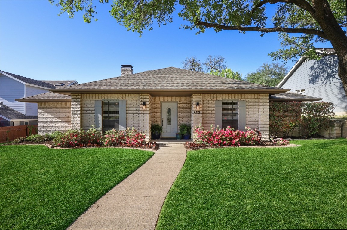 8321 Club Meadows Drive Dallas TX 75243