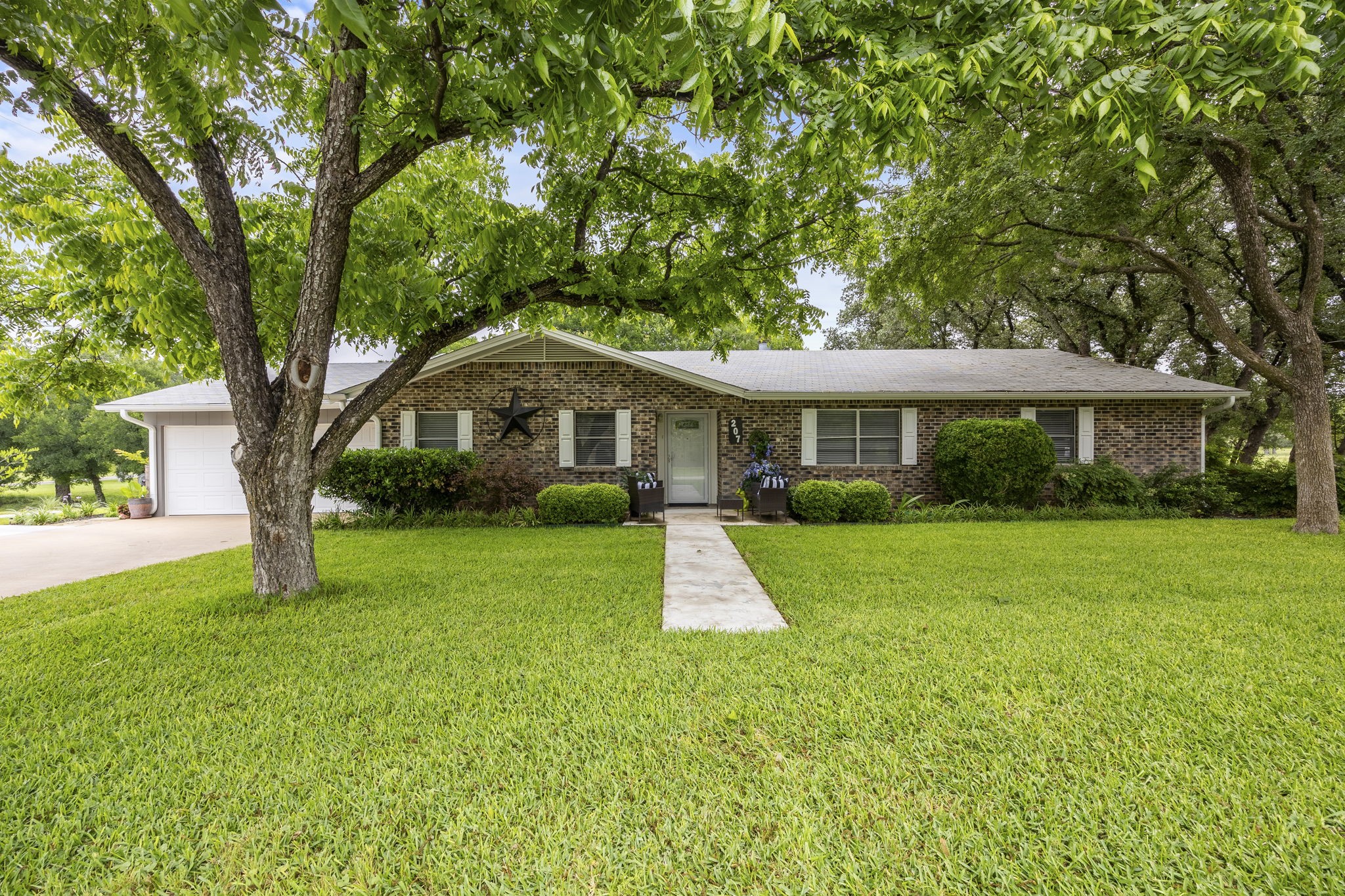207 S Brook Street San Saba TX 76877