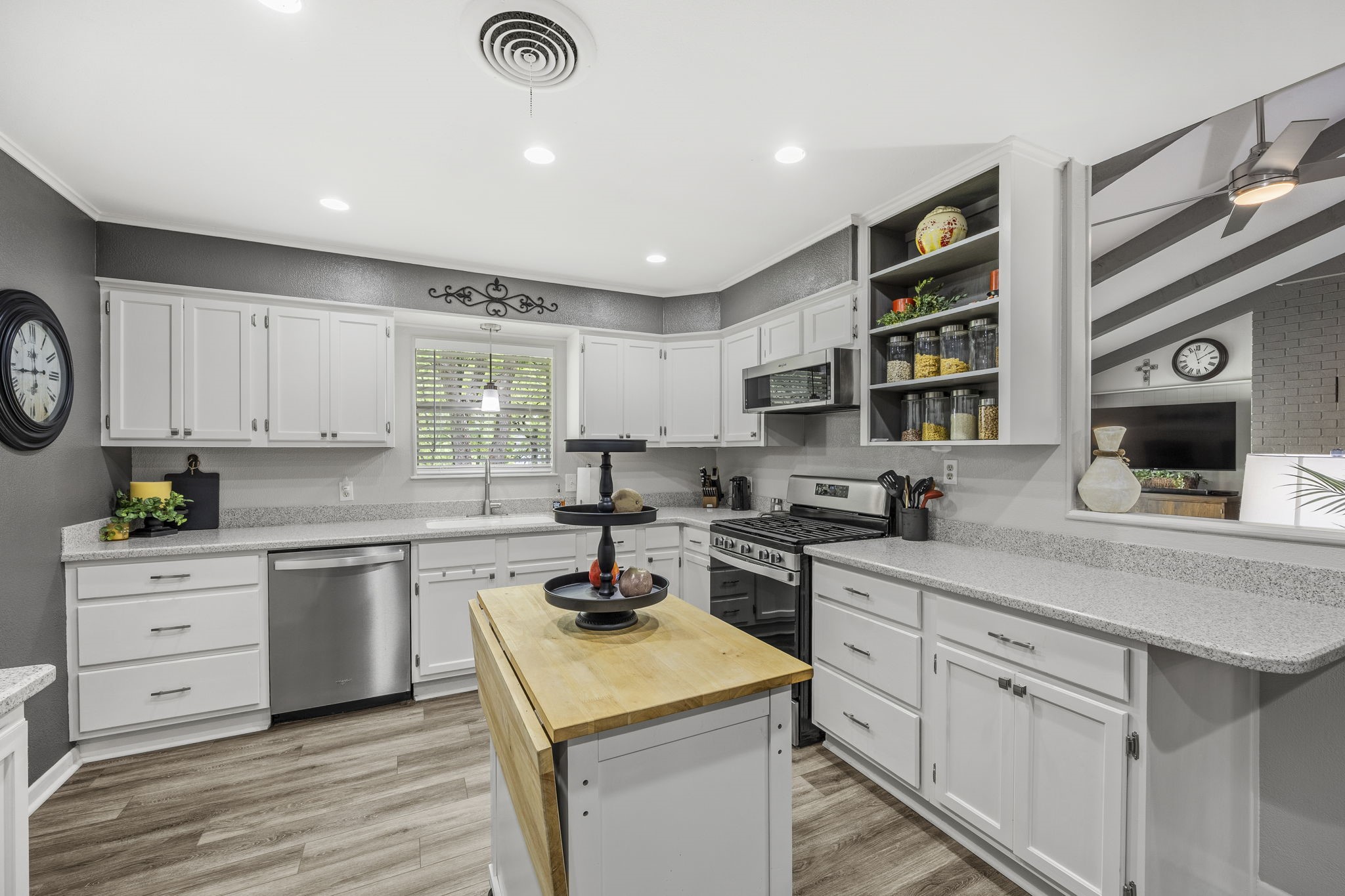 207 S Brook Street San Saba TX 76877