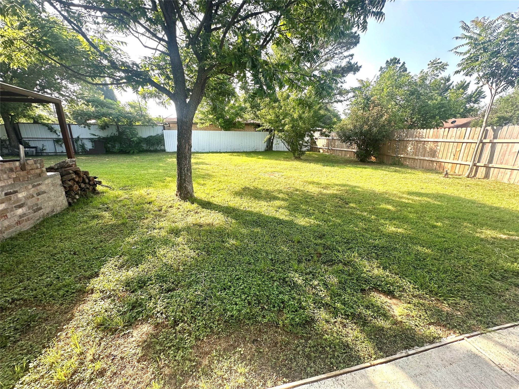 129 Bowie Circle Brownwood TX 76801