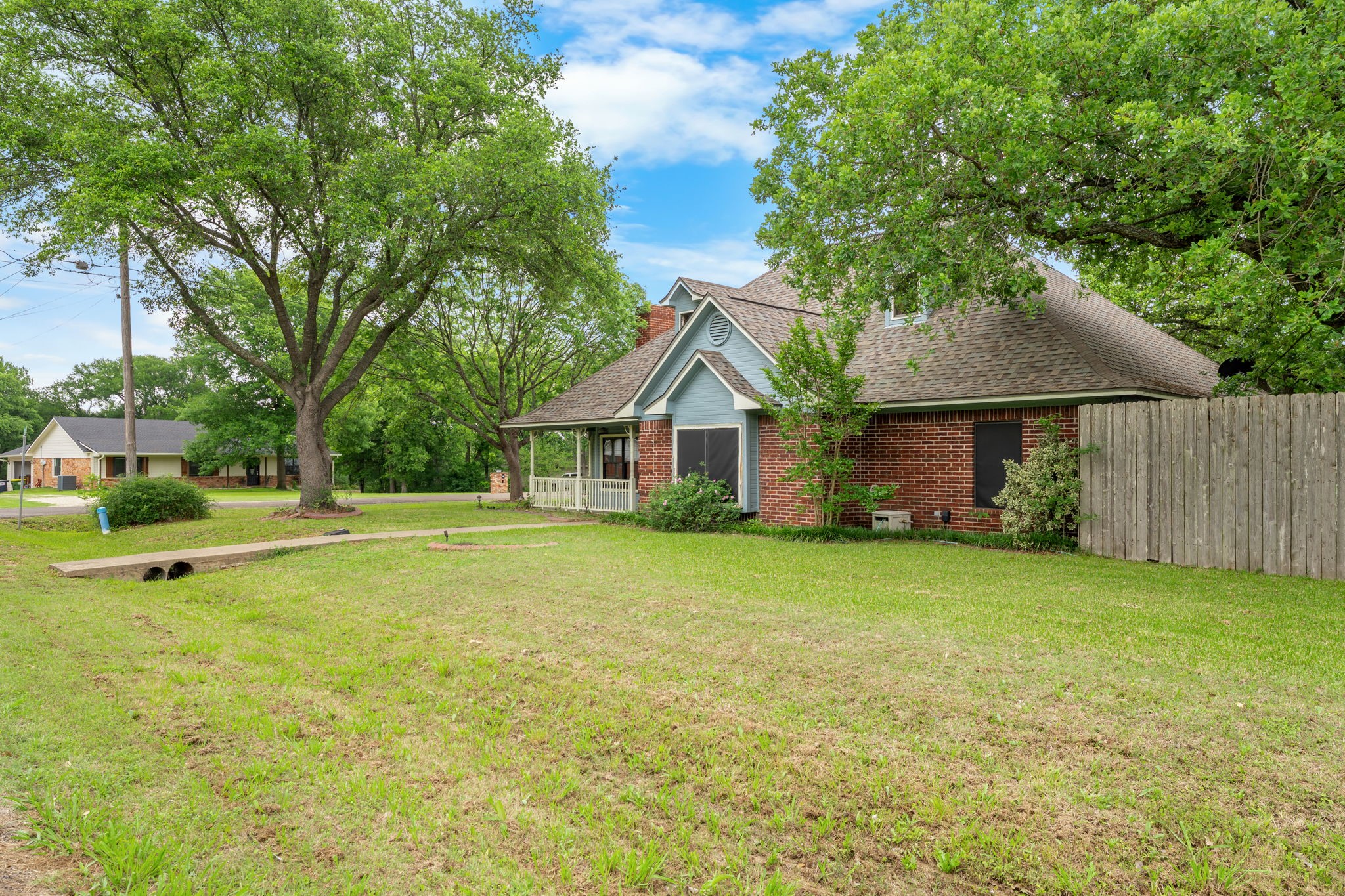592 Ouida Drive Waco TX 76705