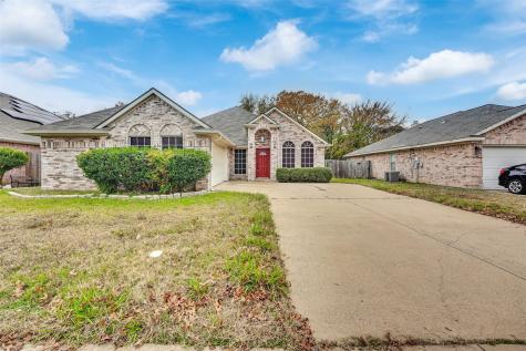 4507 Stones River Road Grand Prairie TX 75052