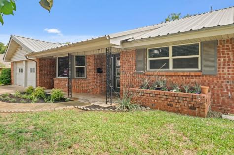 813 Lake Charles Avenue Fort Worth TX 76103