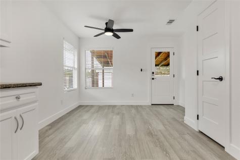 1108 Cottage Grove Circle Bryan TX 77801