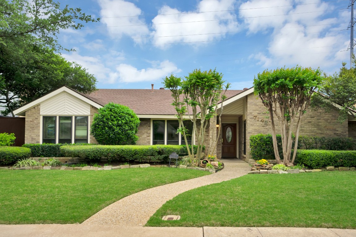 7148 Manor Oaks Drive Dallas TX 75248