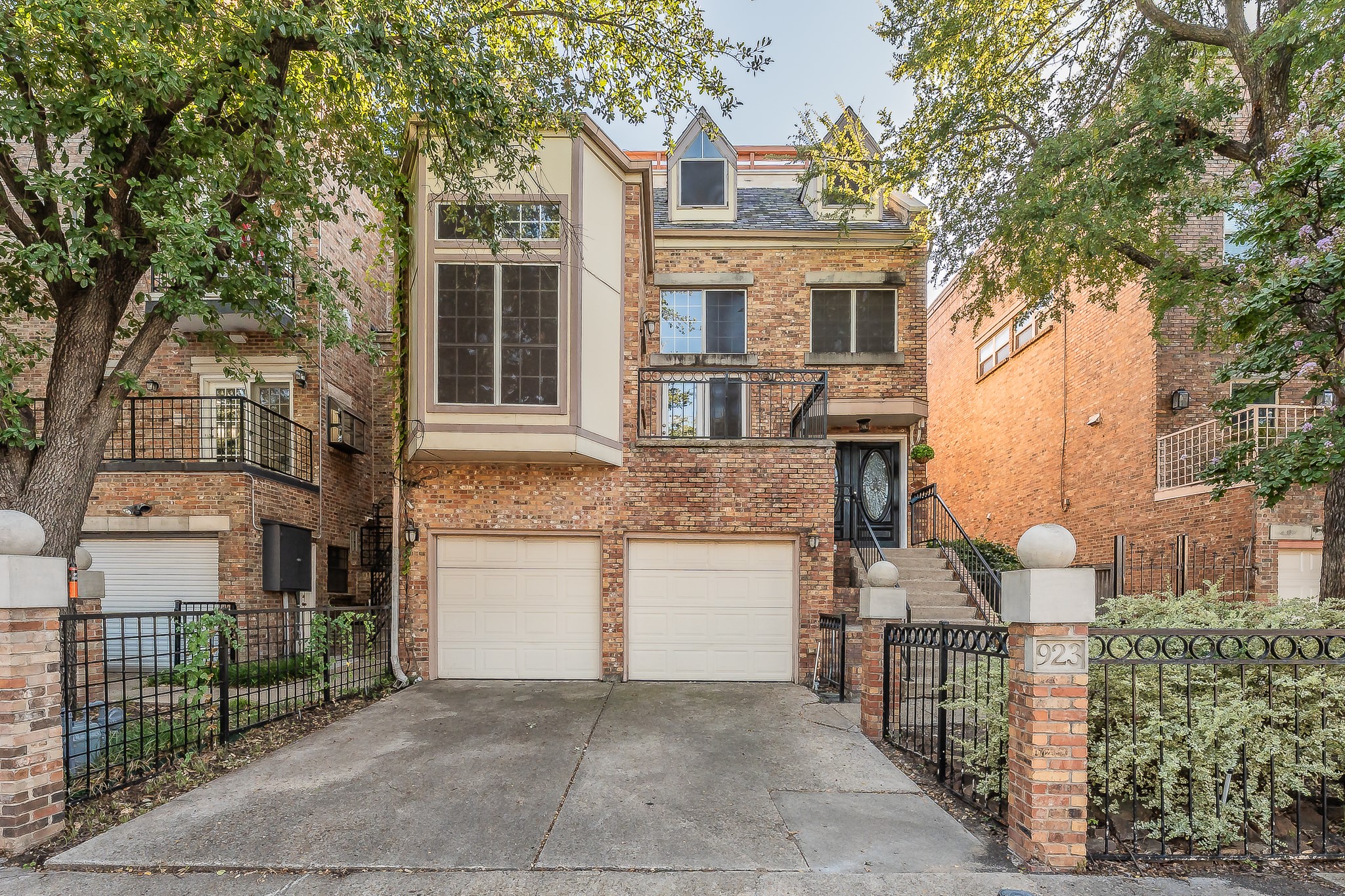 923 Liberty Street Dallas TX 75204