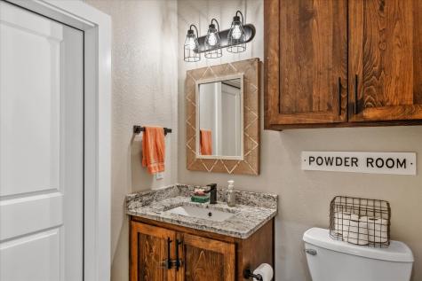 1000 W Main Street Chandler TX 75758