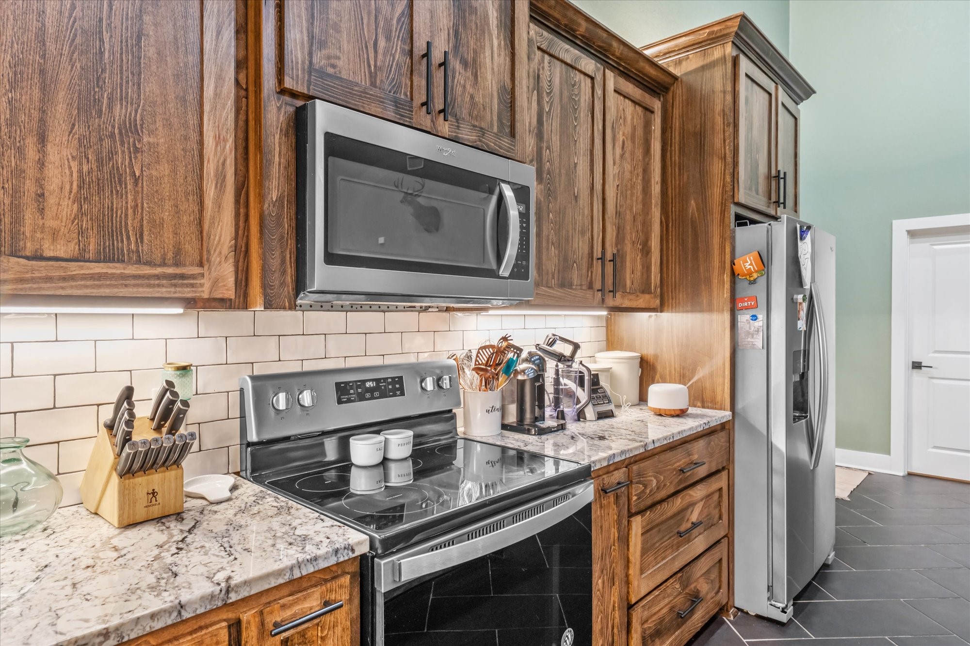 1000 W Main Street Chandler TX 75758