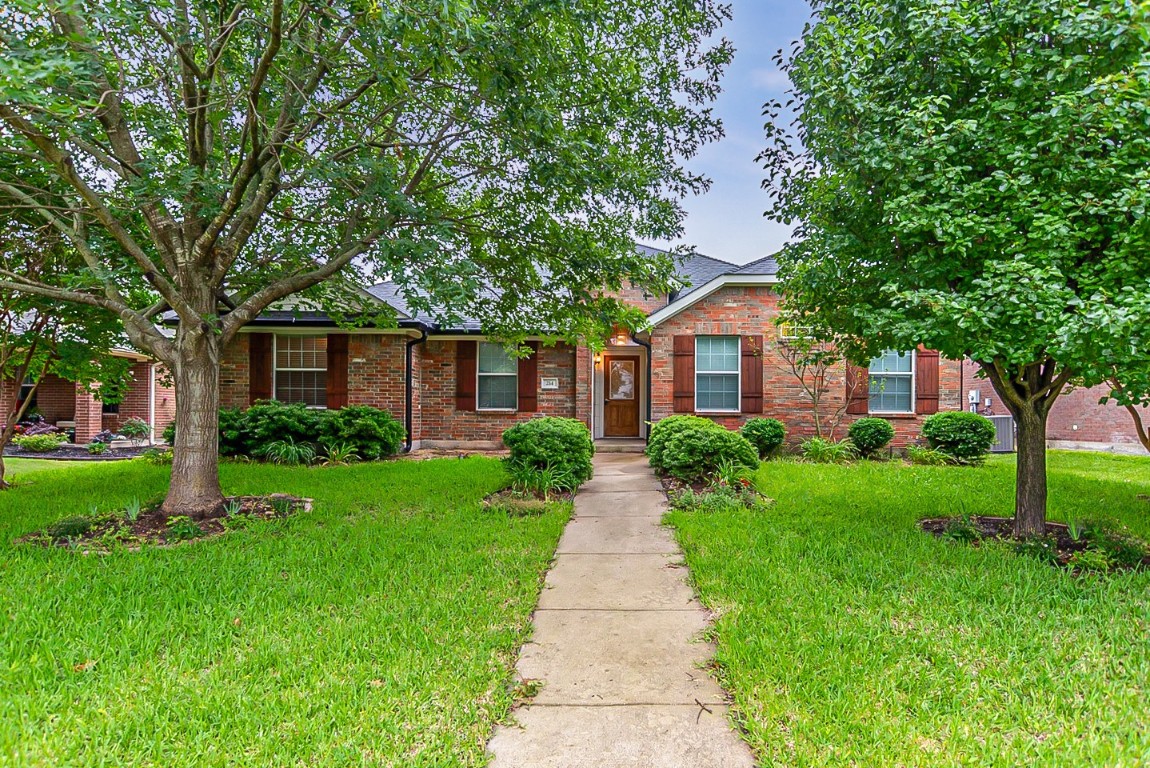 214 Garden Valley Lane Red Oak TX 75154