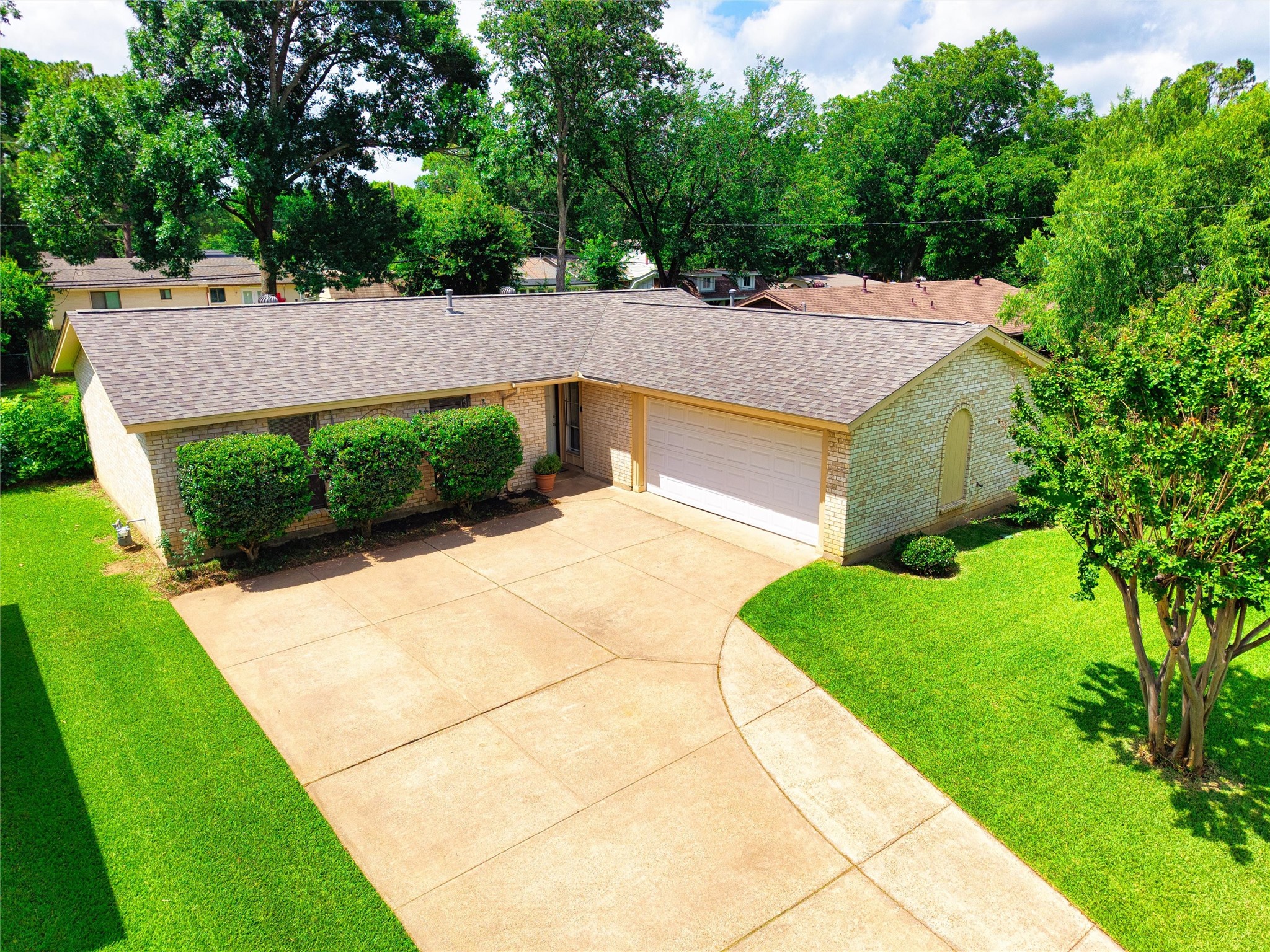 2604 Buffalo Drive Arlington TX 76013