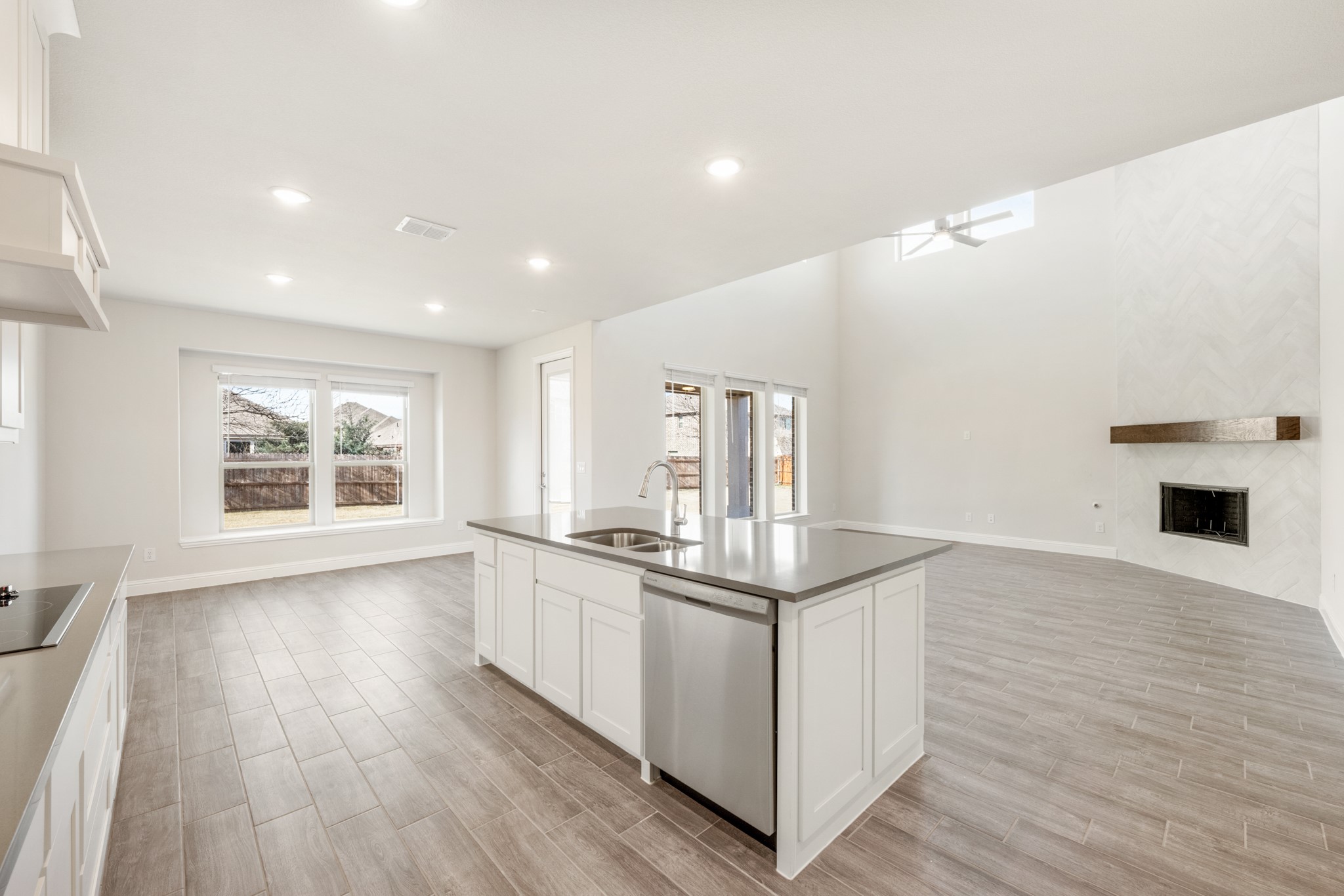 219 Memory Lane Waxahachie TX 75165