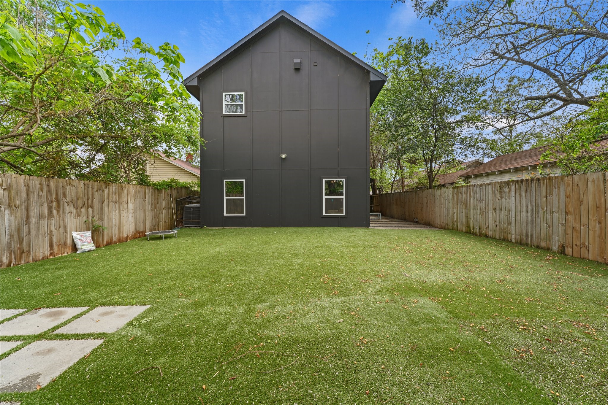 2403 Dathe Street Dallas TX 75215