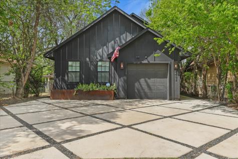 2403 Dathe Street Dallas TX 75215