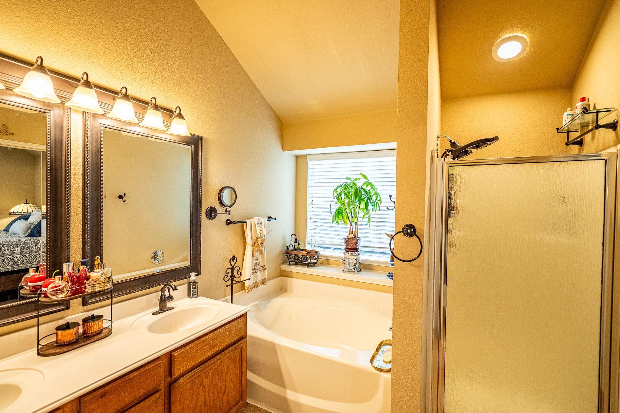 7427 Lake Front Trail Arlington TX 76002