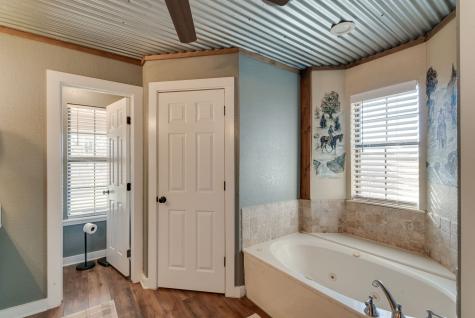 24860 N Us Highway 281 Stephenville TX 76401