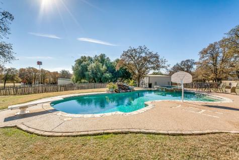 24860 N Us Highway 281 Stephenville TX 76401