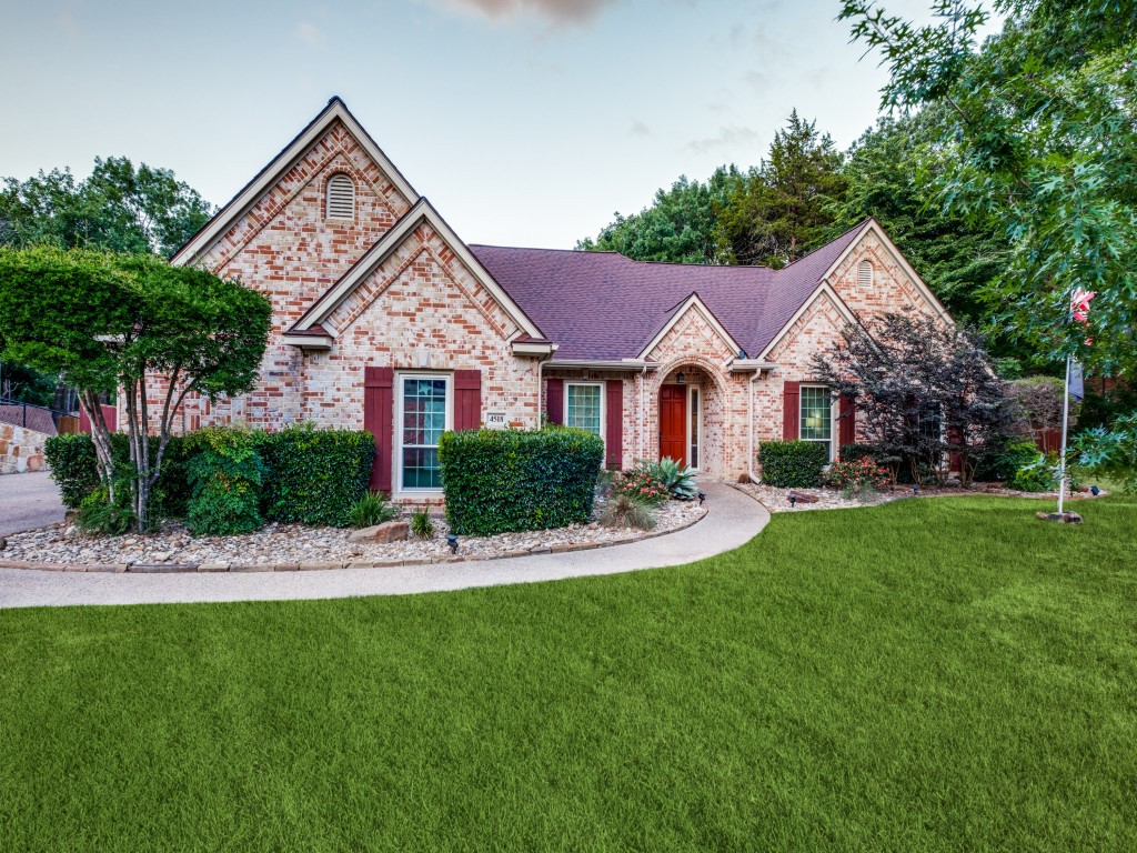 4518 Pecan Creek Drive Midlothian TX 76065