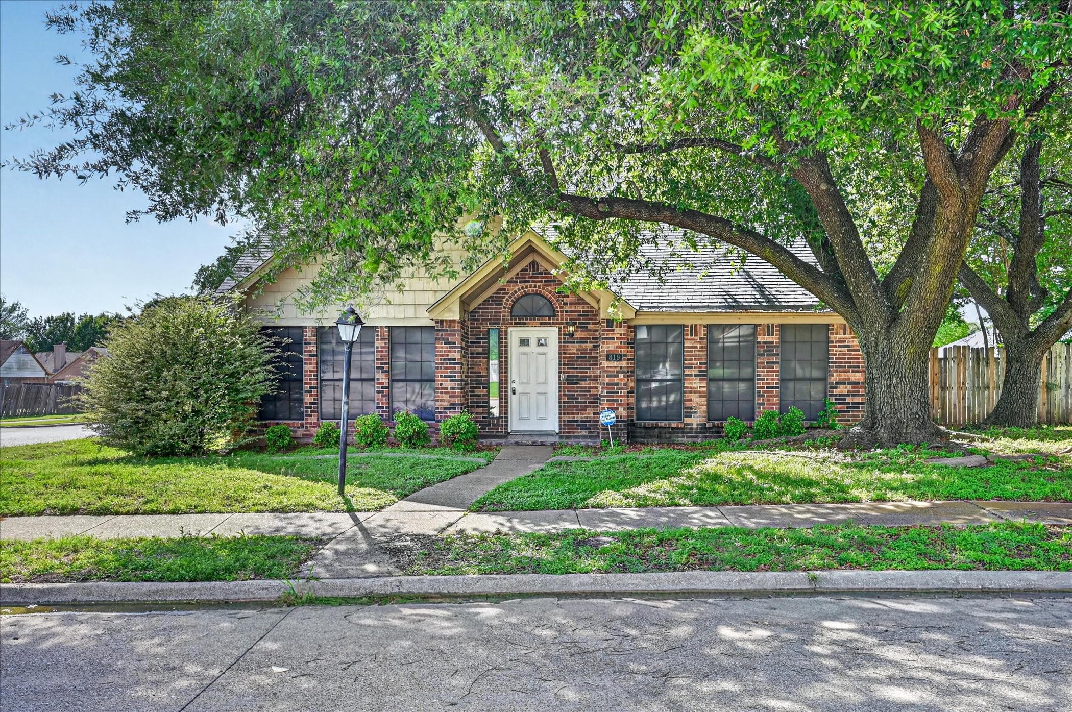 819 Tifton Court Lancaster TX 75146