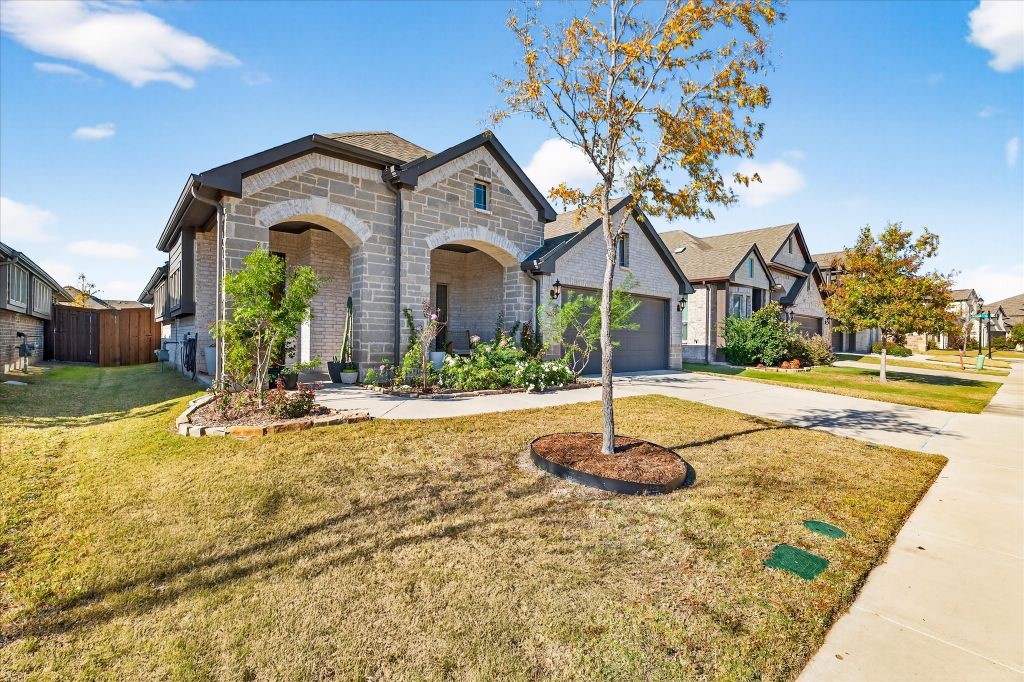 5305 Girard Street Mckinney TX 75071